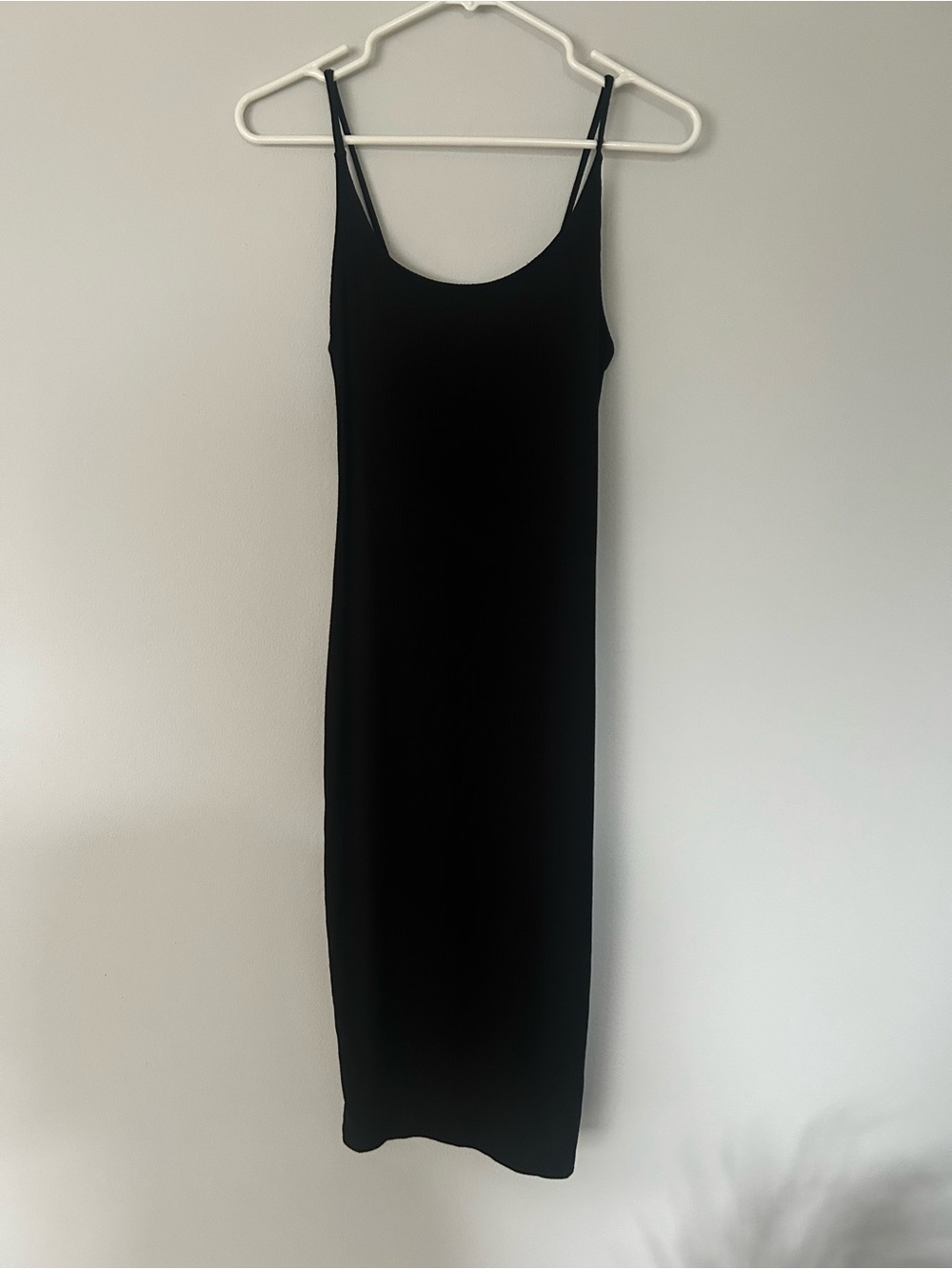 H&M Black Ribbed Midi Dress